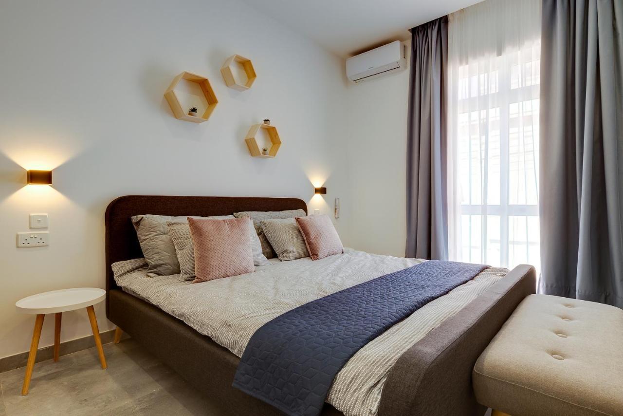 Perfect Location, Idyllic 2Br Apartment Sliema Exterior photo